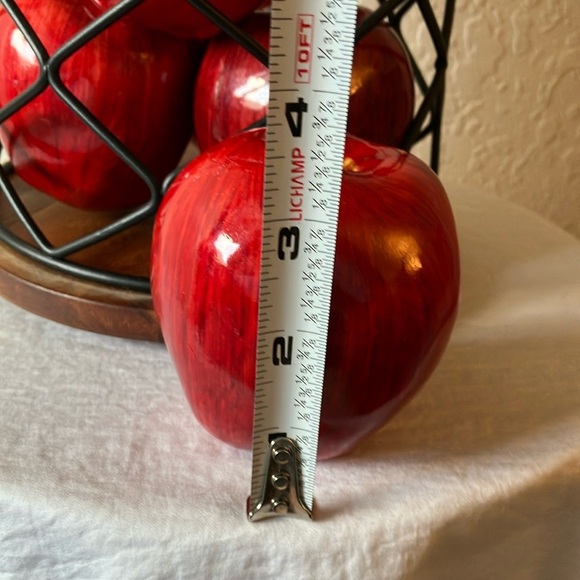 Unbranded: Black Metal Wire Spinning Apple Basket-Fall Decor - Picture 15 of 16